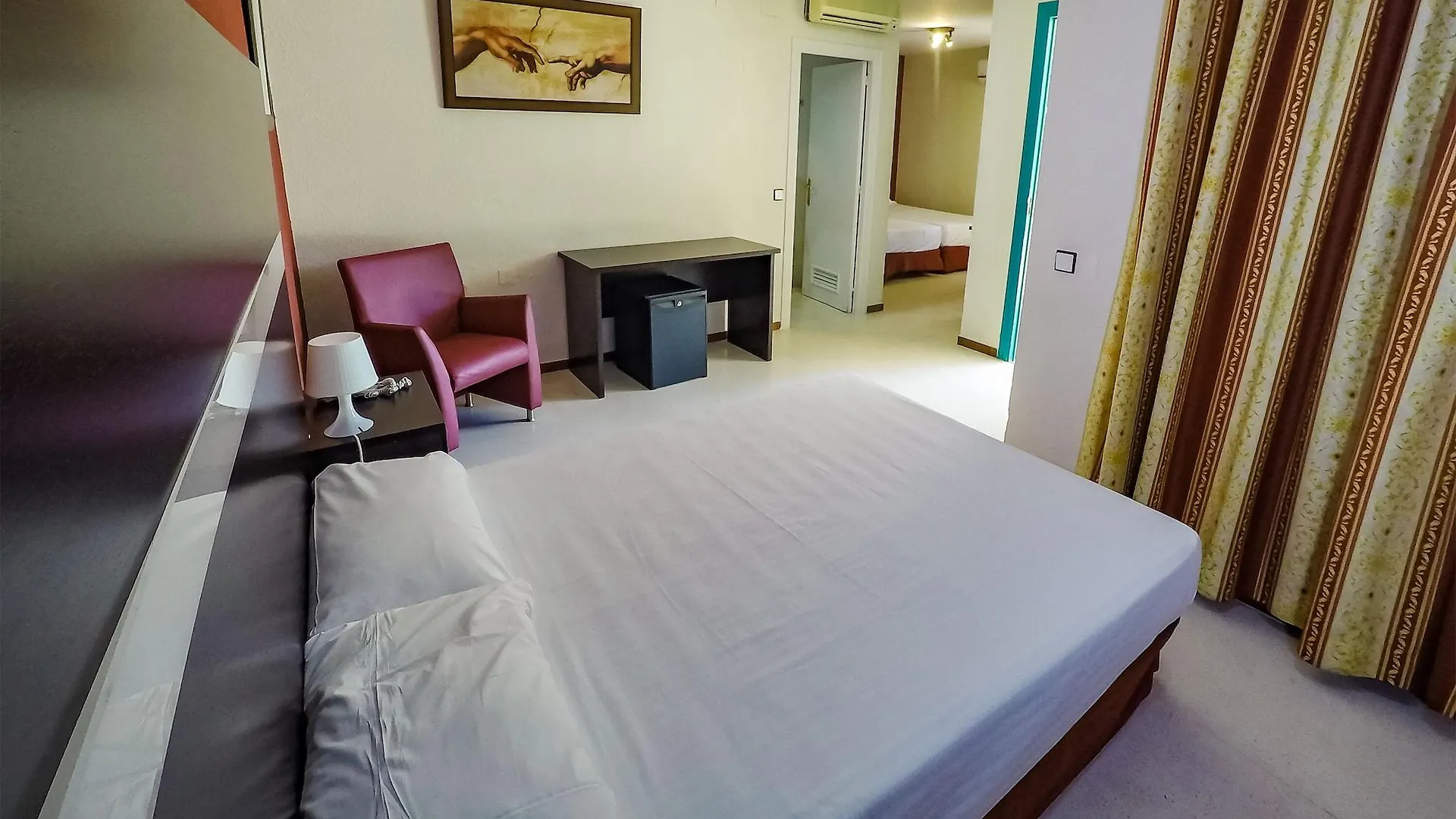 Hotel Jm Jardin De La Reina Guillena