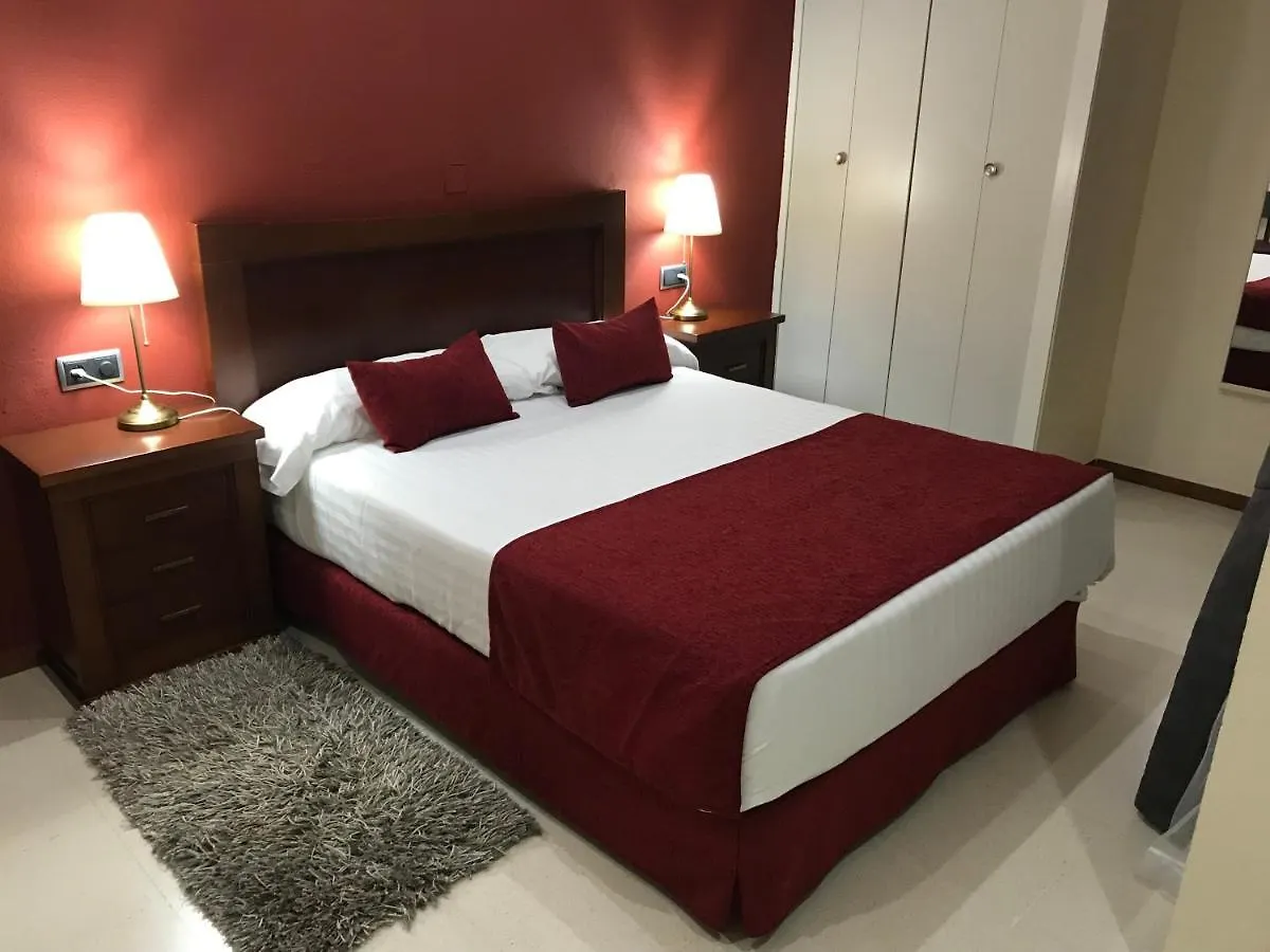 Hotel Jm Jardin De La Reina Guillena