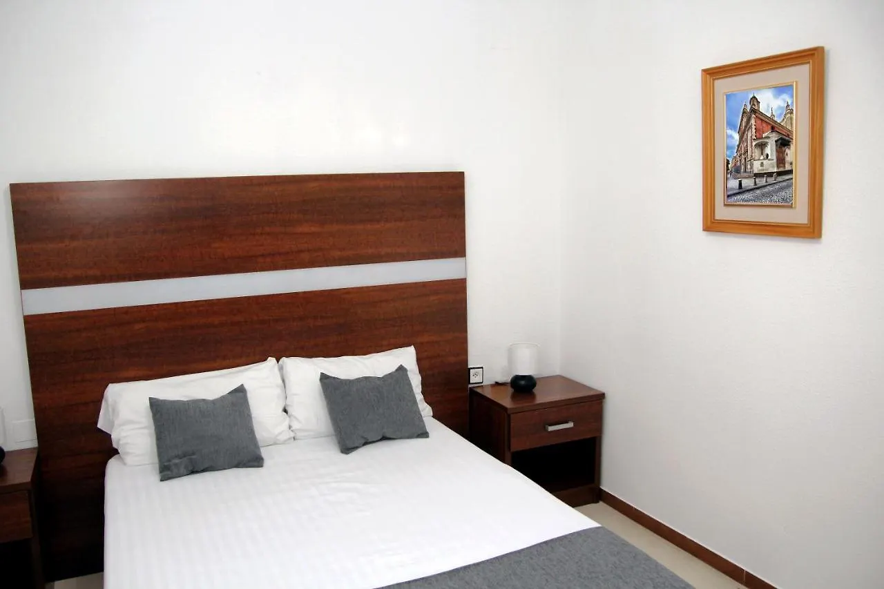 Hotel Jm Jardin De La Reina Guillena 3*,  Spain