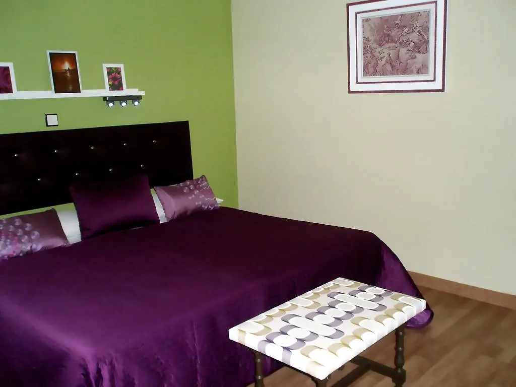Hotel Jm Jardin De La Reina Guillena